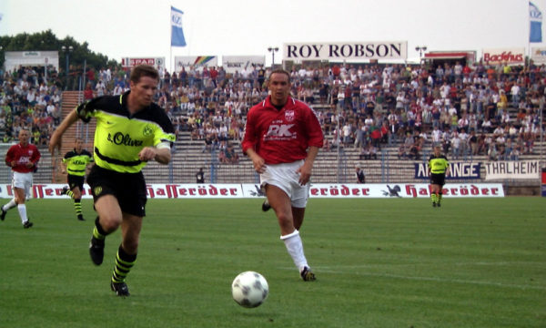 DFB-Pokal 1997/98: SV Warnemünde gegen Borussia Dortmund. Foto: Wolfgang Groß